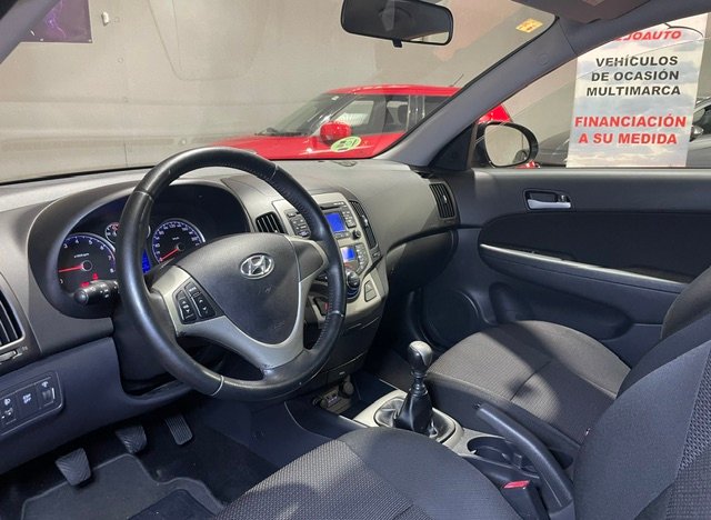 HYUNDAI i30 1.4 GLS Comfort