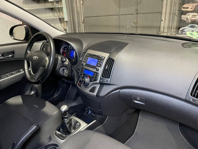 HYUNDAI i30 1.4 GLS Comfort
