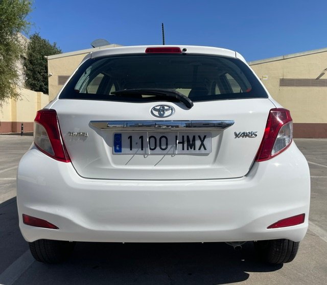TOYOTA Yaris 1.0 VVTi City